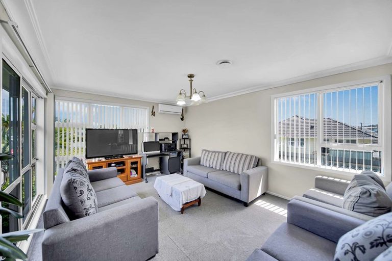 Photo of property in 19 Ivon Road, Otara, Auckland, 2023