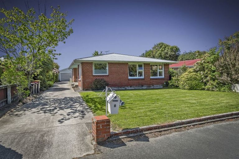 Photo of property in 6 Kiltie Street, Upper Riccarton, Christchurch, 8041