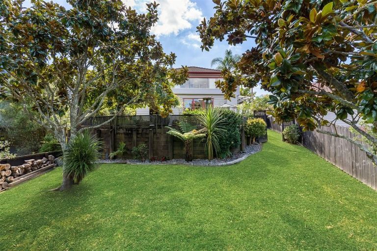 Photo of property in 43 Cockle Bay Road, Cockle Bay, Auckland, 2014