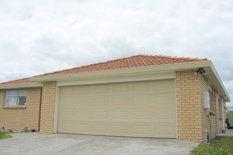 Photo of property in 39 Scotts Field Drive, Takanini, 2112