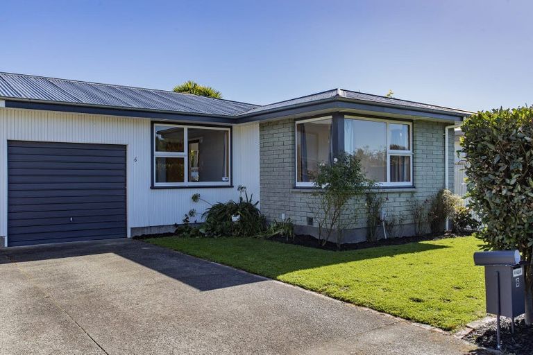 Photo of property in 2/6 Kinver Place, Spreydon, Christchurch, 8024