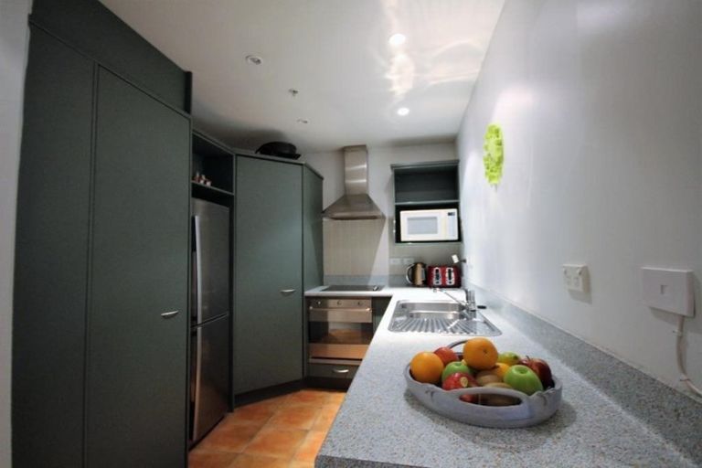 Photo of property in 5u9b Kent Terrace, Mount Victoria, Wellington, 6011