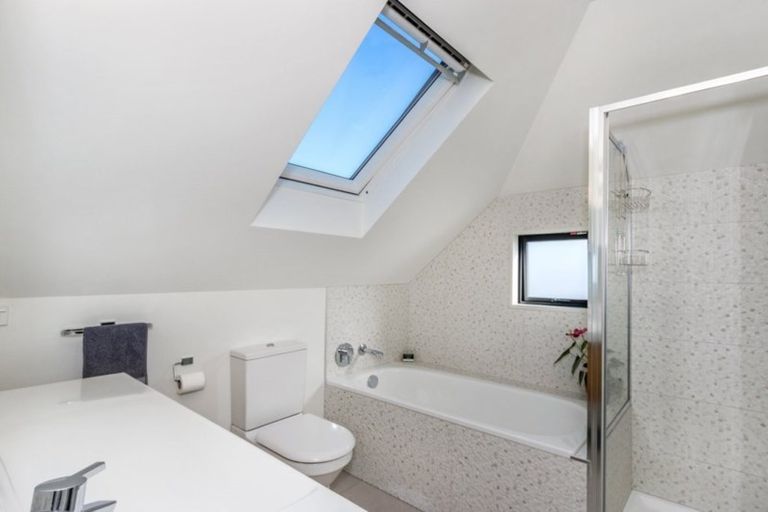 Photo of property in 1/107 Canon Street, Edgeware, Christchurch, 8013