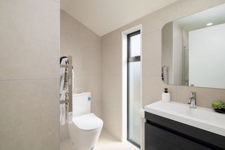 Photo of property in 2/33 Wyon Street, Linwood, Christchurch, 8062