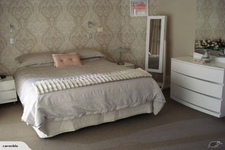 Photo of property in 34 Saint Heliers Place, Papamoa Beach, Papamoa, 3118
