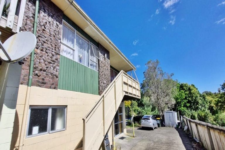 Photo of property in 4/70 West Coast Road, Glen Eden, Auckland, 0602
