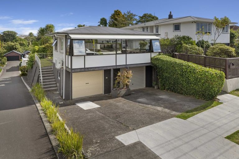 Photo of property in 126 Brooklands Road, Brooklands, New Plymouth, 4310