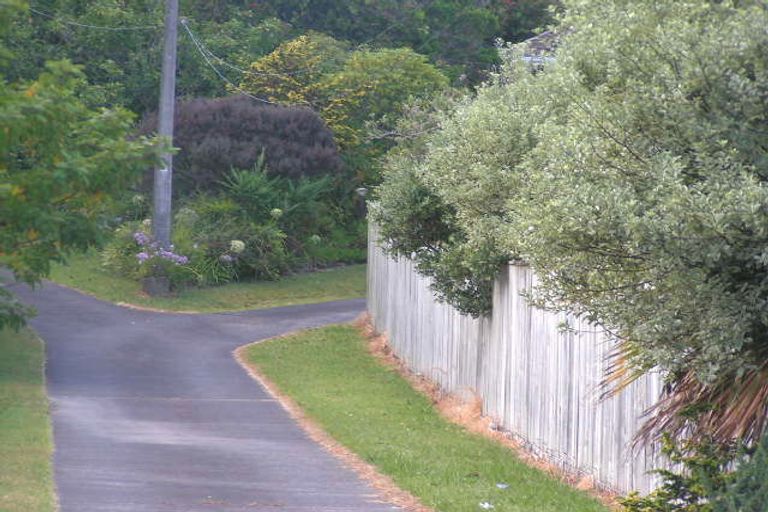 Photo of property in 21 Merriefield Avenue, Forrest Hill, Auckland, 0620