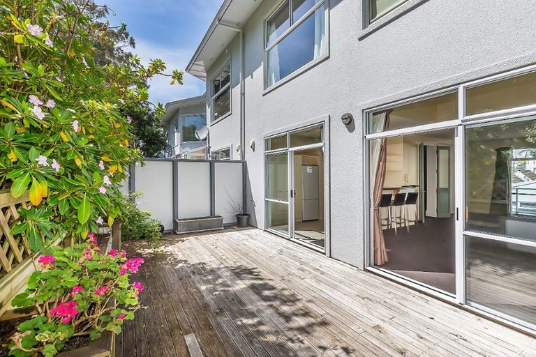 Photo of property in Fernhill Flats, 324u9 The Terrace, Te Aro, Wellington, 6011