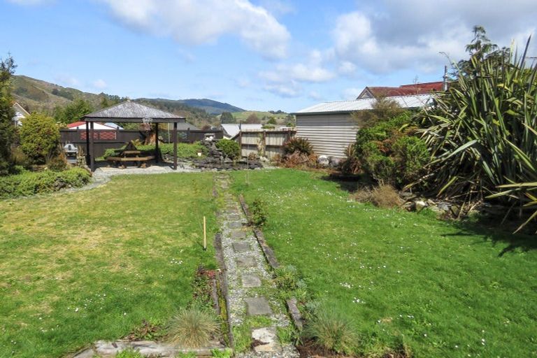 Photo of property in 32-34 Coal Street, Reefton, 7830