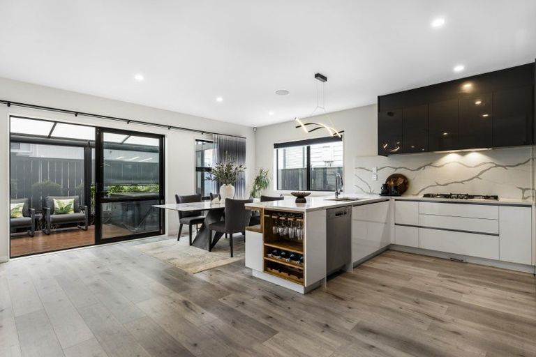 Photo of property in 7 Sager Midgley Road, Hobsonville, Auckland, 0616