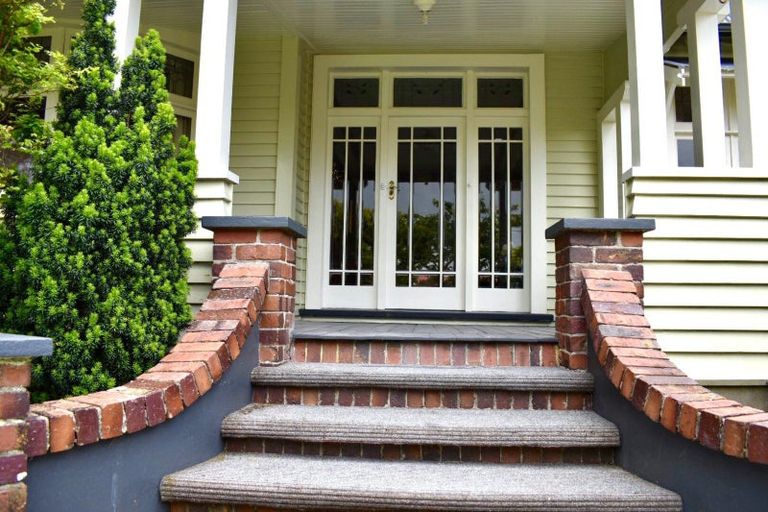 Photo of property in 65 Russell Street, Westport, 7825