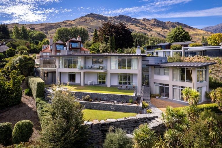 Photo of property in 37 Arrowtown-lake Hayes Road, Lake Hayes, Queenstown, 9371