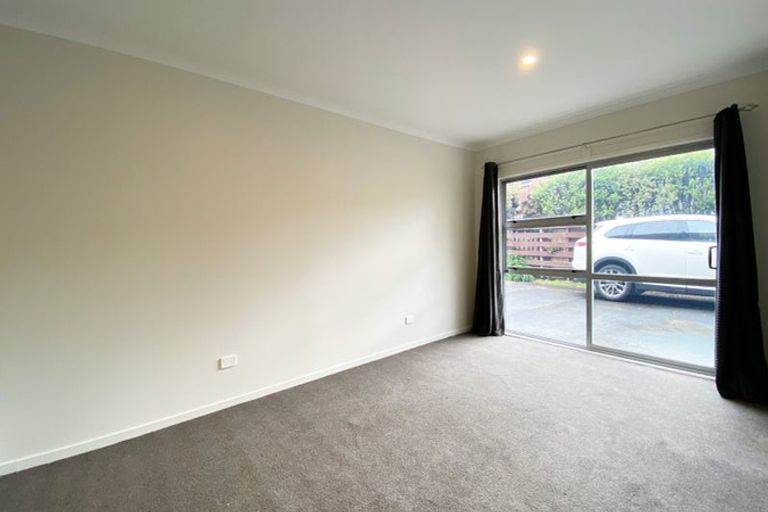 Photo of property in 2/39 Union Road, Howick, Auckland, 2014