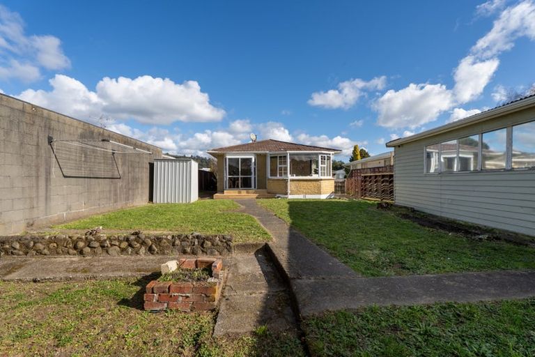 Photo of property in 127 Clouston Park Road, Clouston Park, Upper Hutt, 5018