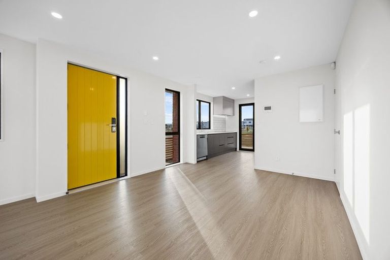 Photo of property in 34 Corporal Street, Papakura, 2110