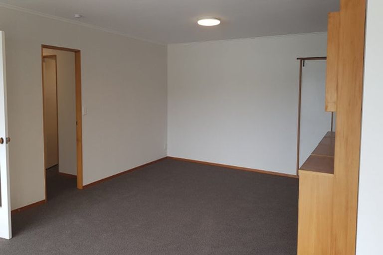Photo of property in 2/9 Wilkinson Street, Oriental Bay, Wellington, 6011