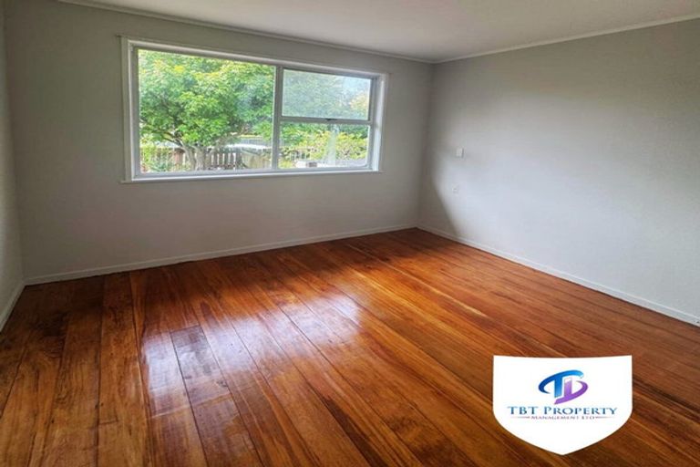Photo of property in 27 Burndale Terrace, Manurewa, Auckland, 2102