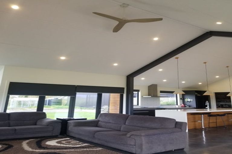 Photo of property in 48 Sherwood Road, Makikihi, Waimate, 7978