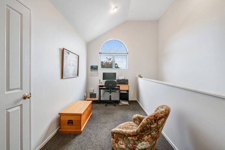 Photo of property in 26 Commodore Court, Gulf Harbour, Whangaparaoa, 0930
