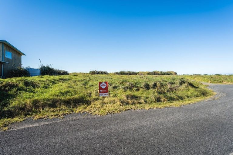 Photo of property in 301 Tai Road, Opunake, 4681