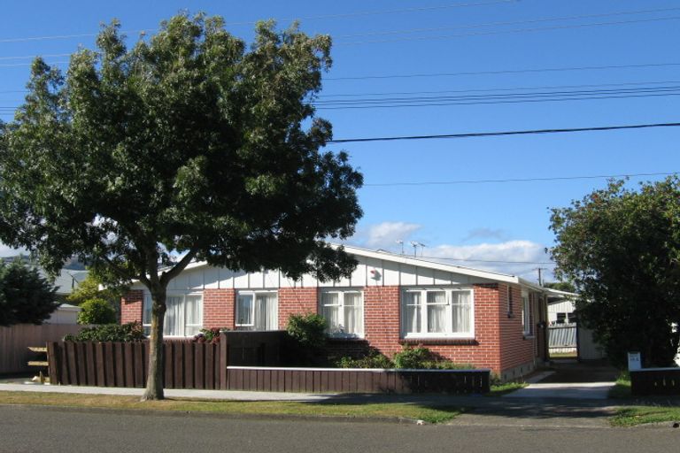 Photo of property in 14f2- Merton Street, Trentham, Upper Hutt, 5018