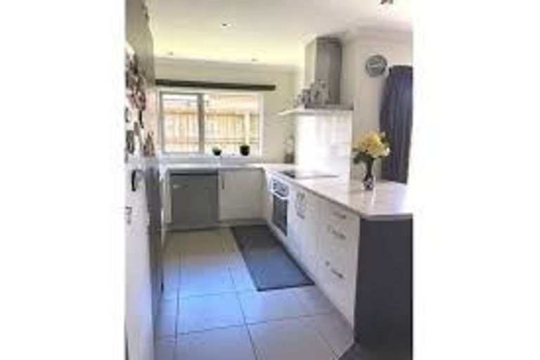 Photo of property in 10 Hill Road, Papatoetoe, Auckland, 2025