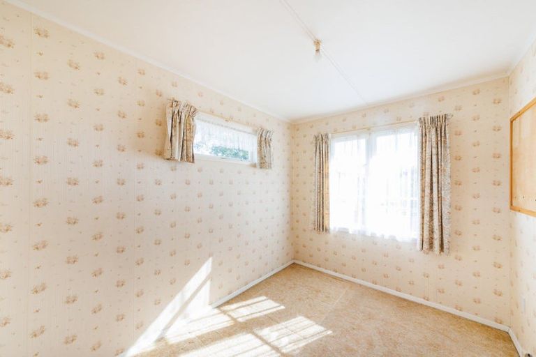 Photo of property in 11 Moray Place, Highbury, Palmerston North, 4412