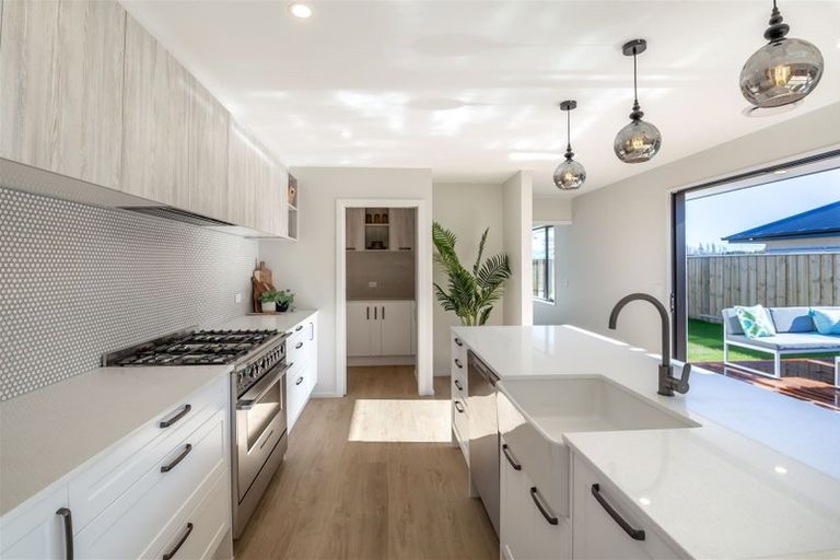 Photo of property in 13 Sarikei Avenue, Northwood, Christchurch, 8051