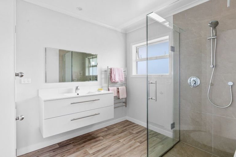 Photo of property in 429 Waitoki Road, Waitoki, Silverdale, 0994