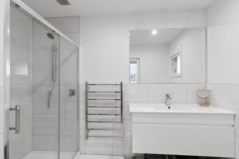 Photo of property in 8 Nadia Grove, Khandallah, Wellington, 6035