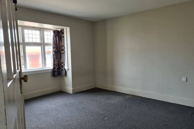 Photo of property in 42 Lyndon Street, Riccarton, Christchurch, 8041