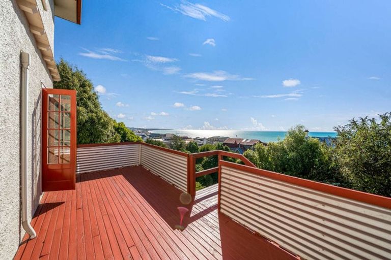 Photo of property in 35 Wharfe Street, South Hill, Oamaru, 9400
