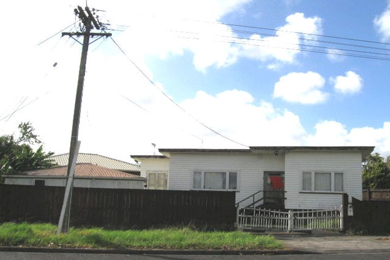 Photo of property in 9 Robertson Road, Ranui, Auckland, 0612
