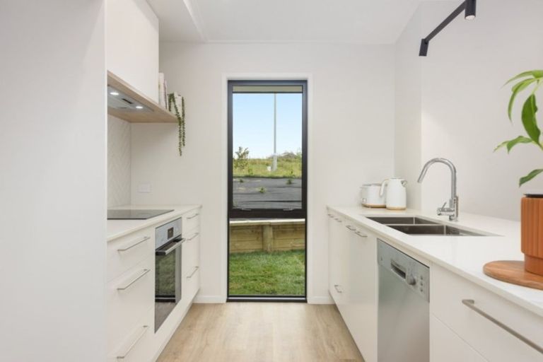 Photo of property in 4 Manotini Way, Pyes Pa, Tauranga, 3112