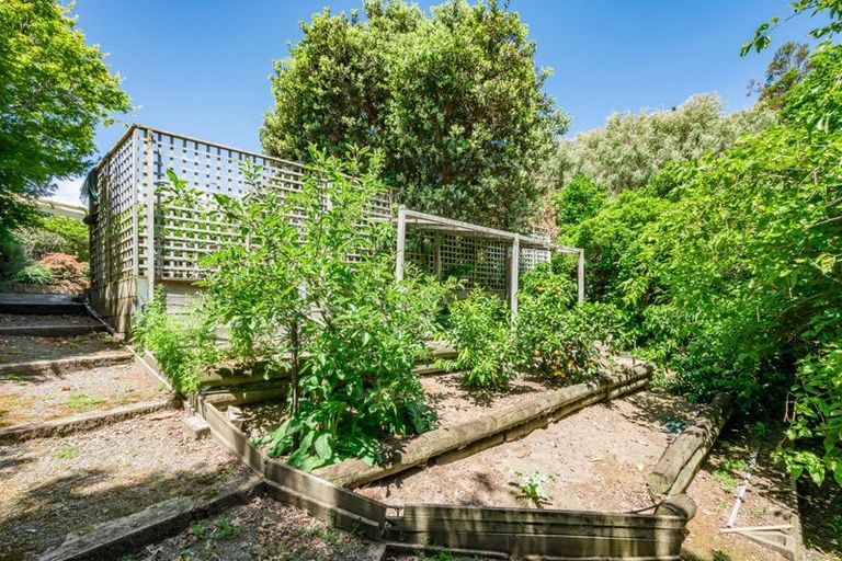 Photo of property in 20 Freyberg Crescent, Waikanae Beach, Waikanae, 5036