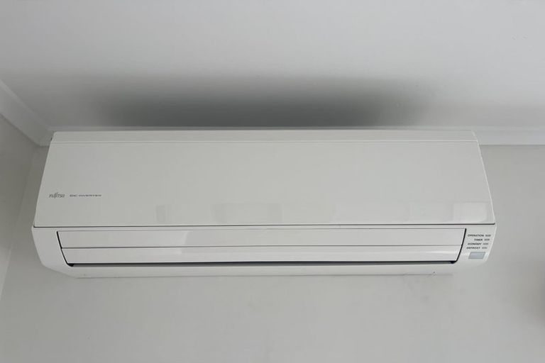 Photo of property in 4/24 Inverness Road, Browns Bay, Auckland, 0630