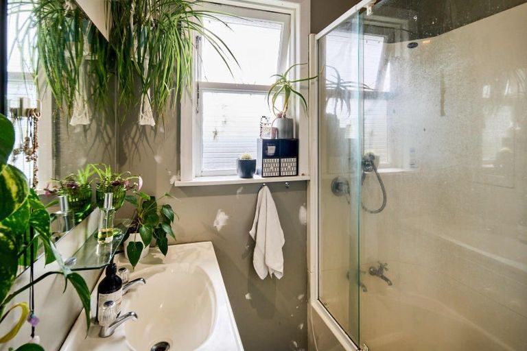 Photo of property in 47 Hay Street, Naenae, Lower Hutt, 5011