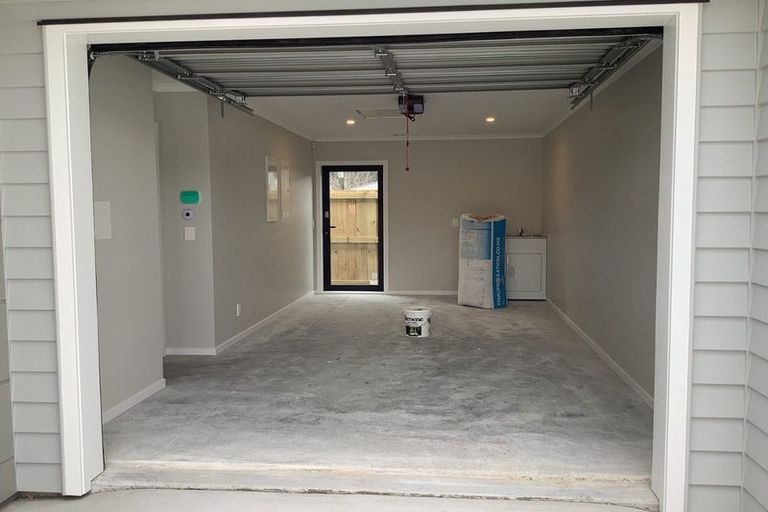 Photo of property in 35 Grovedale Square, Wainuiomata, Lower Hutt, 5014