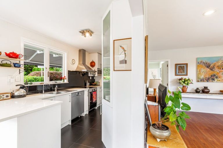 Photo of property in 55 Graham Avenue, Te Atatu Peninsula, Auckland, 0610