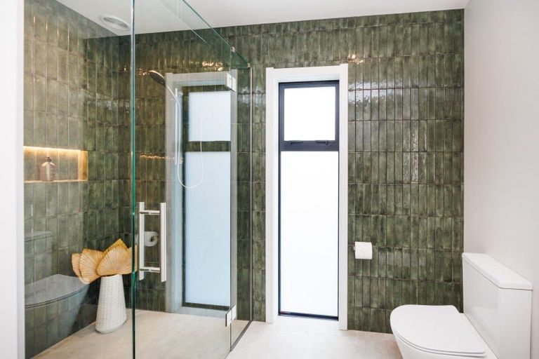 Photo of property in 42a Batt Street, West End, Palmerston North, 4410