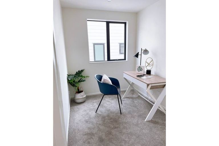 Photo of property in 9/55 Patons Road, Howick, Auckland, 2014