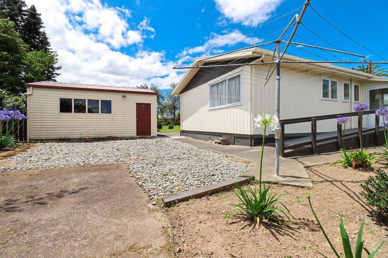 Photo of property in 69 Guy Street, Dannevirke, 4930