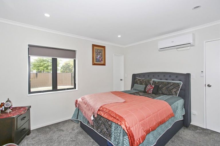 Photo of property in Oakwood Manor, 608c Massey Road, Mangere, Auckland, 2022