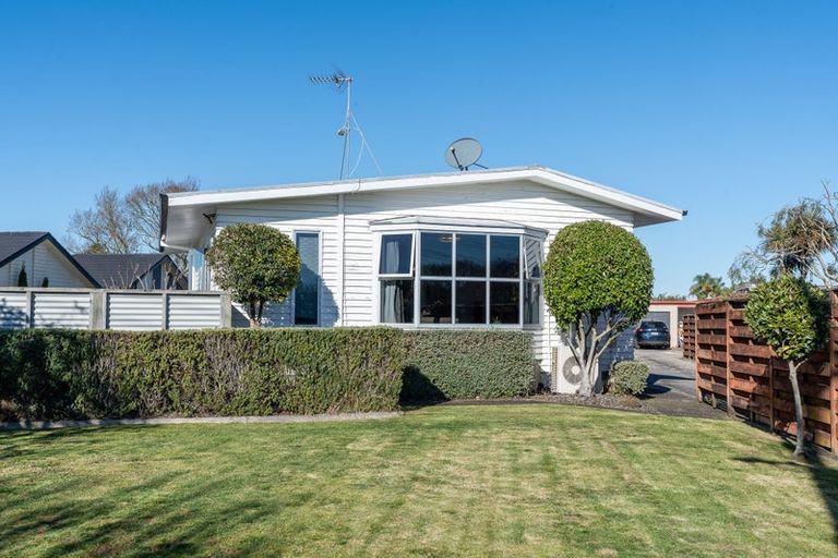 Photo of property in 7 Mahana Road, St Andrews, Hamilton, 3200