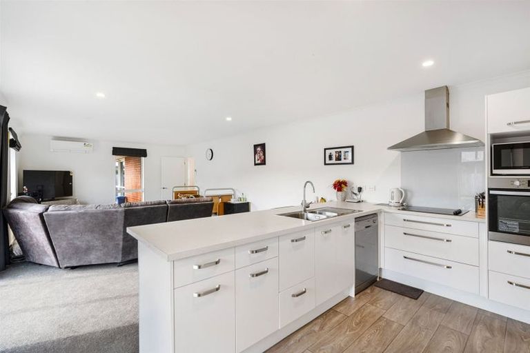 Photo of property in 142a Highsted Road, Casebrook, Christchurch, 8051