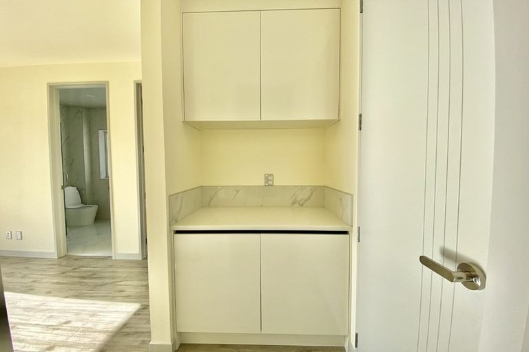 Photo of property in 47 Donegal Park Drive, Flat Bush, Auckland, 2019