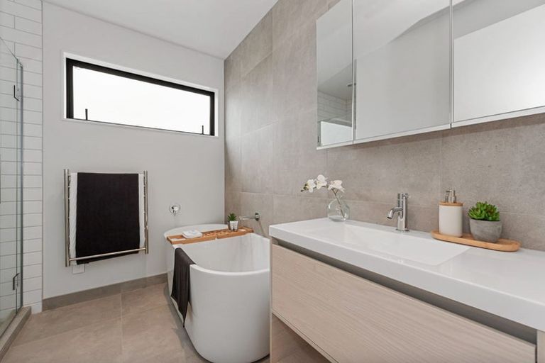 Photo of property in 2u3 Manning Street, Hamilton Central, Hamilton, 3204