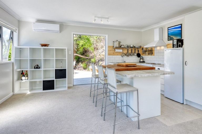 Photo of property in 9 Pearl Street, Mangawhai Heads, Mangawhai, 0505