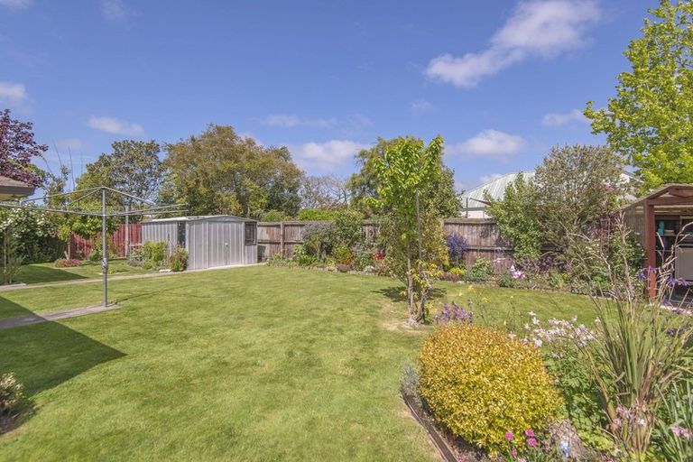 Photo of property in 7 Melford Close, Rangiora, 7400